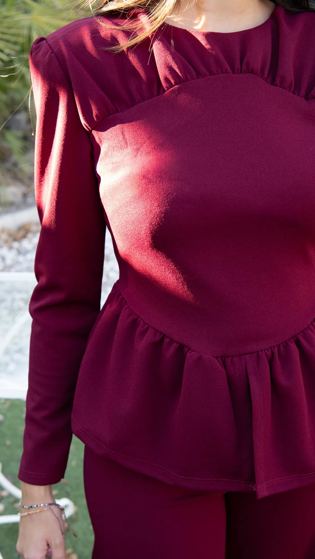 CONJUNTO NIZA BURDEOS
