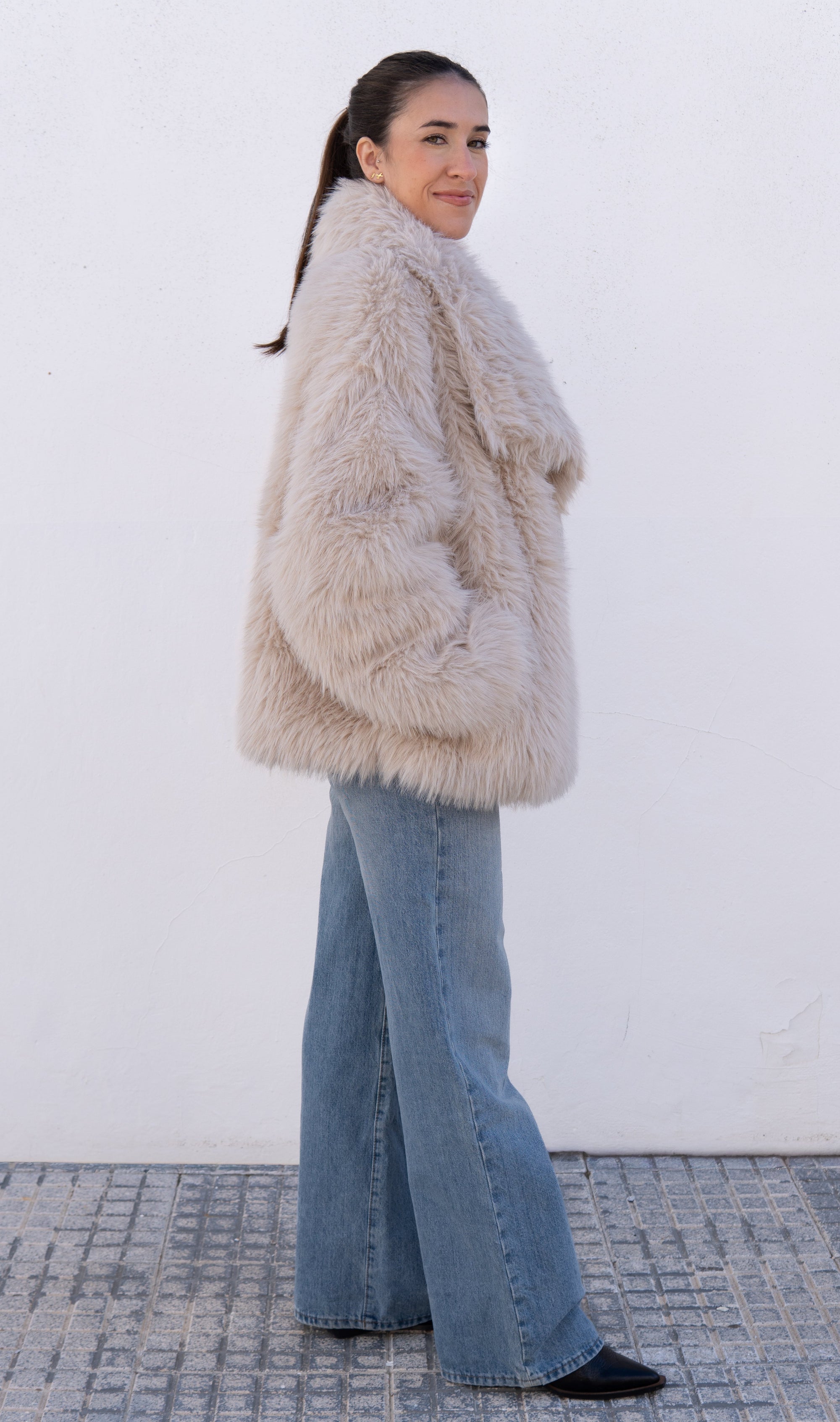 ABRIGO LIRIO - LEMONÉ