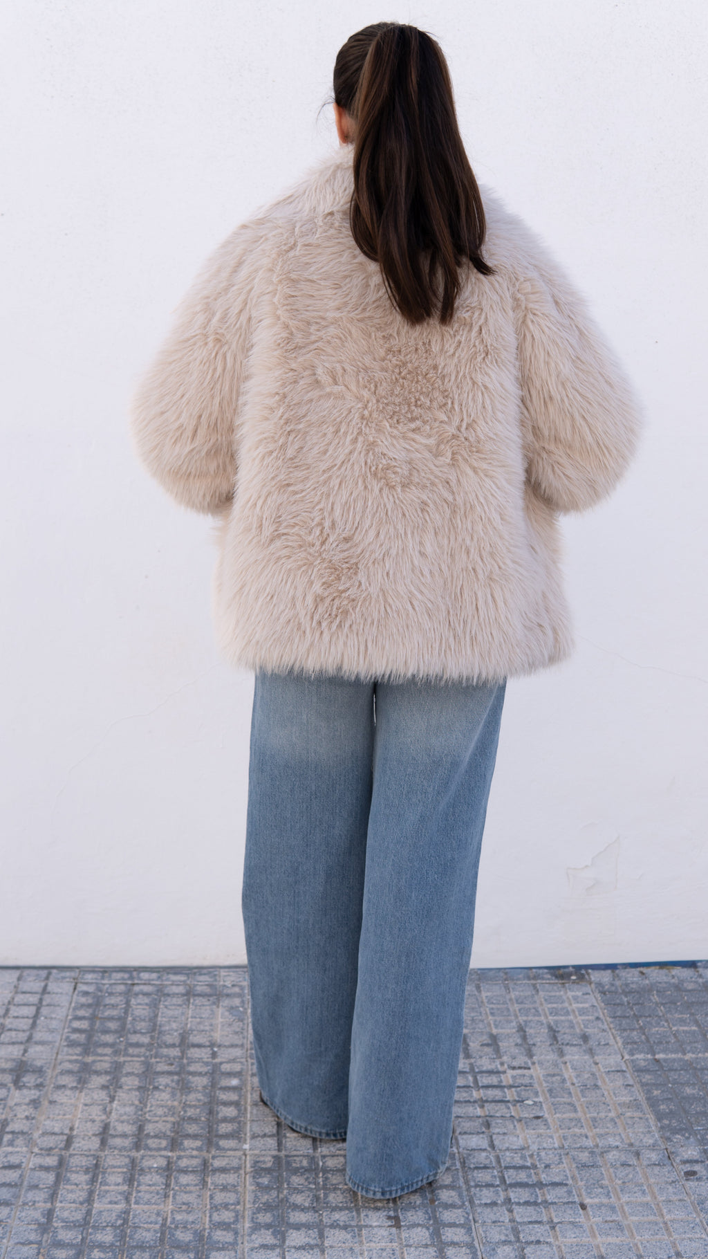 ABRIGO LIRIO - LEMONÉ