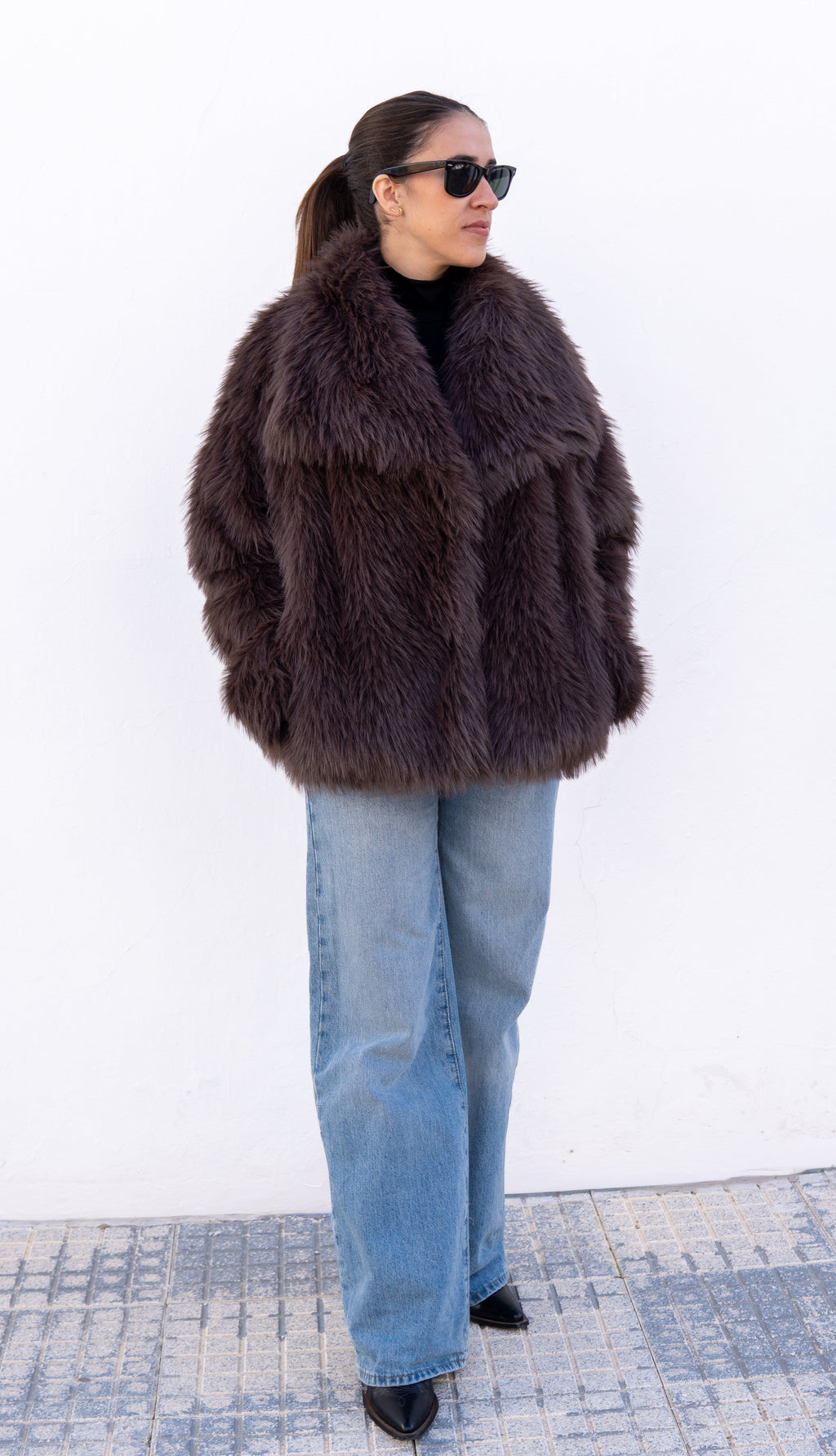 ABRIGO LIRIO MARRÓN - LEMONÉ