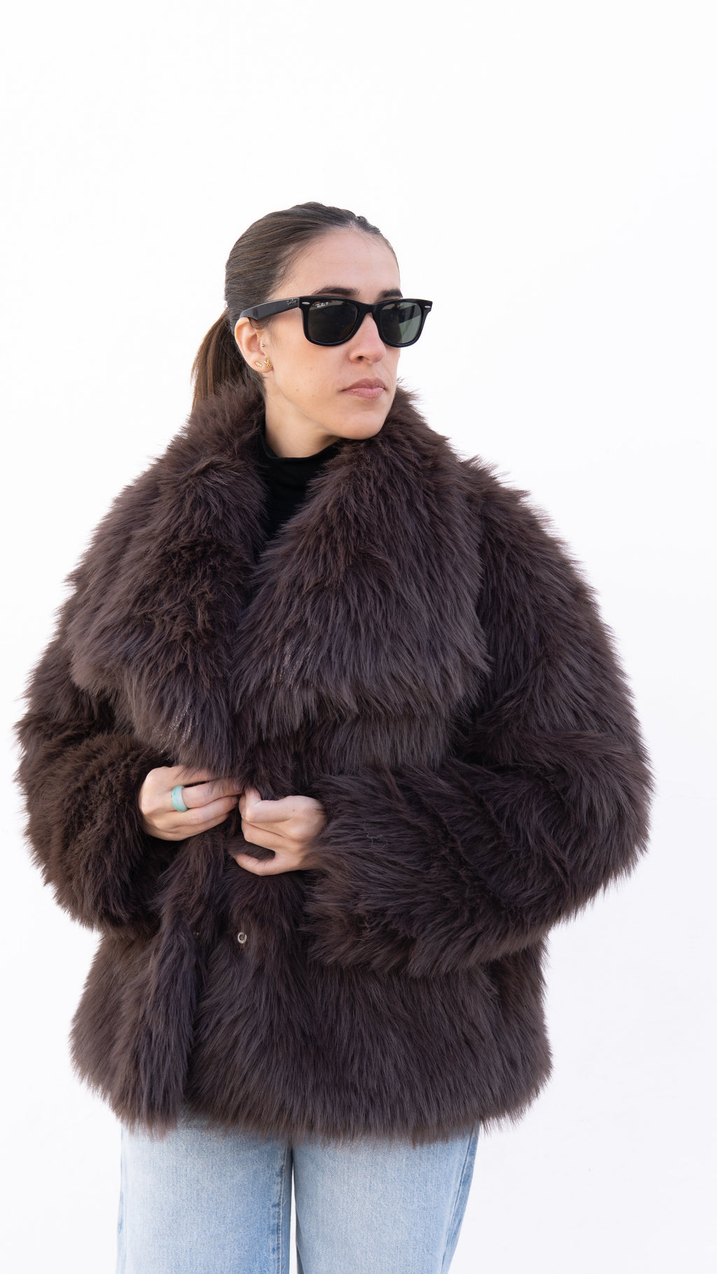 ABRIGO LIRIO MARRÓN - LEMONÉ